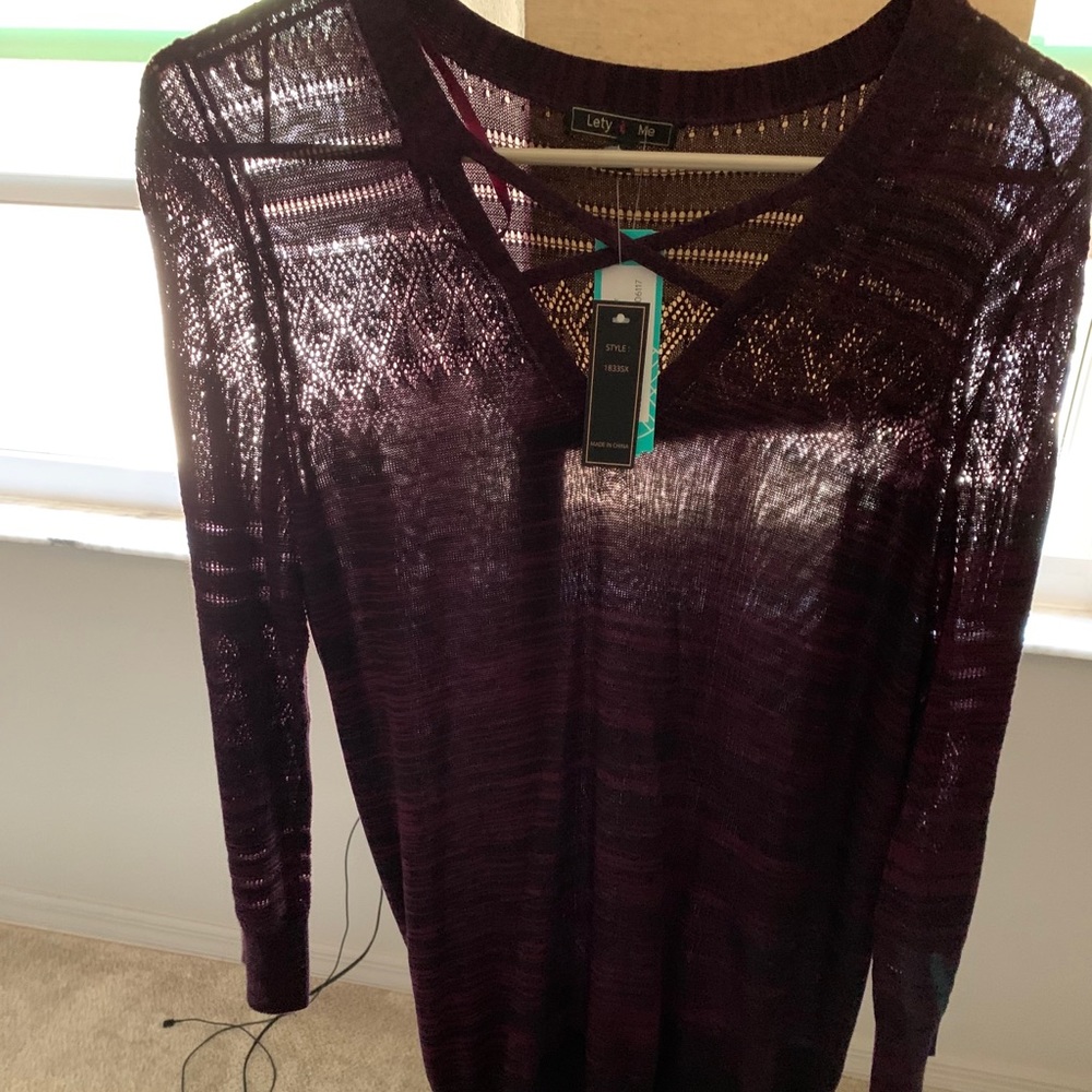Pullover top